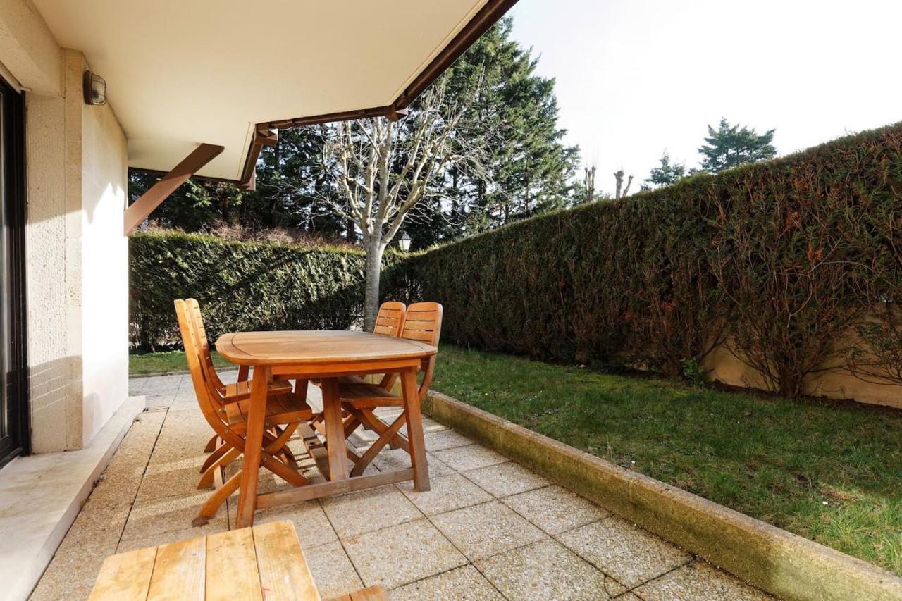 Charmant 3 Pieces Avec Jardin A 5Mn De La Plage Deauville Ngoại thất bức ảnh